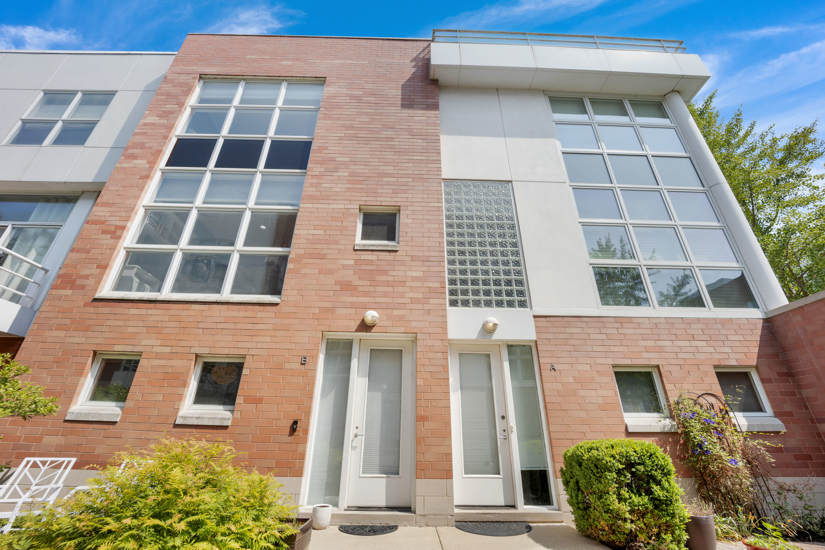 2946 N Wood Street Unit: B