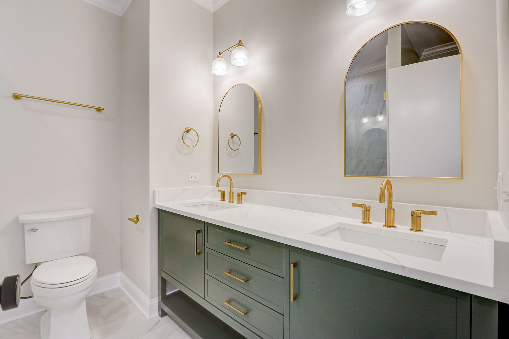 1401 N WIELAND Street Unit: H