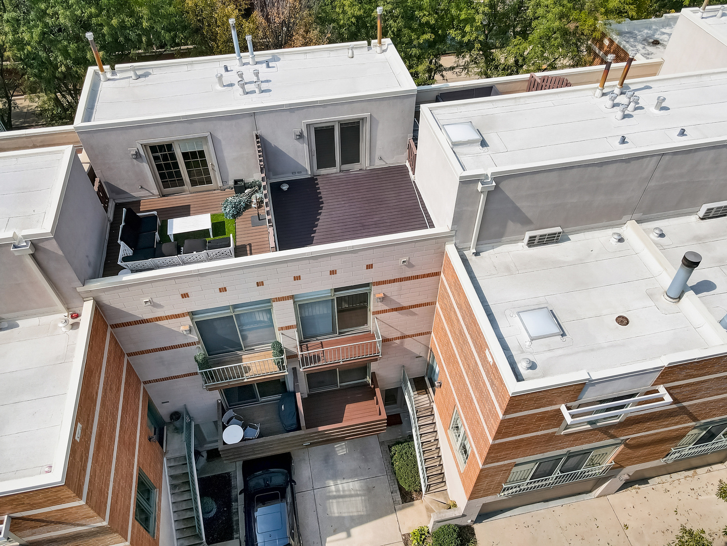 1401 N WIELAND Street Unit: H