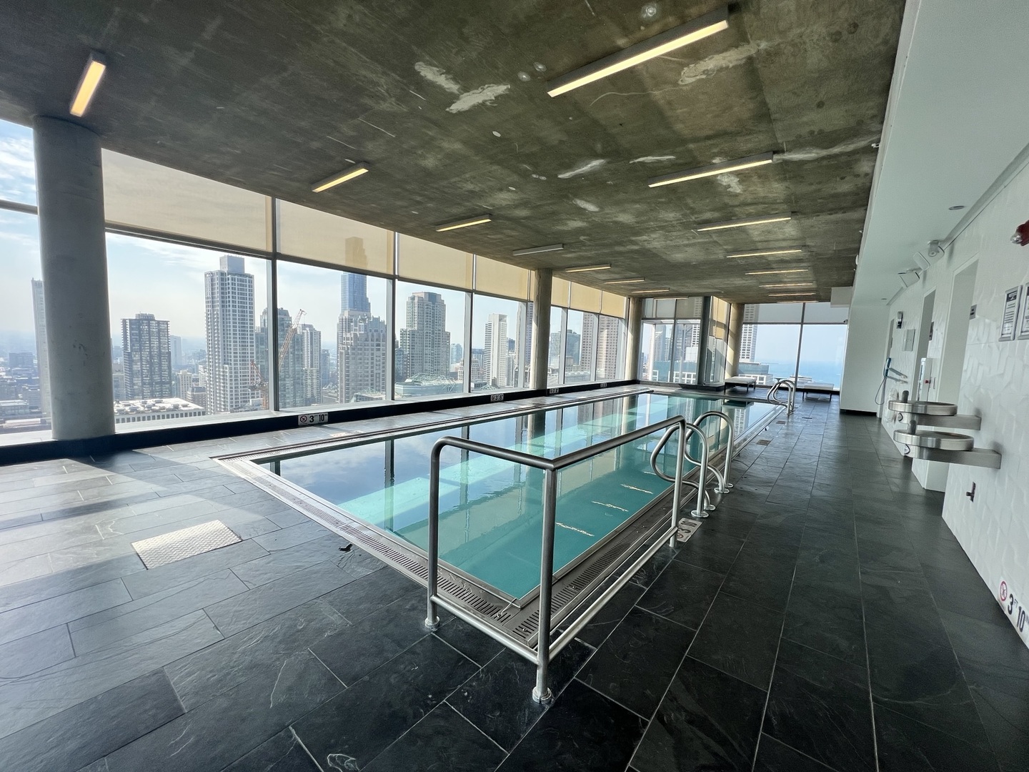 600 N Fairbanks Court Unit: 2303