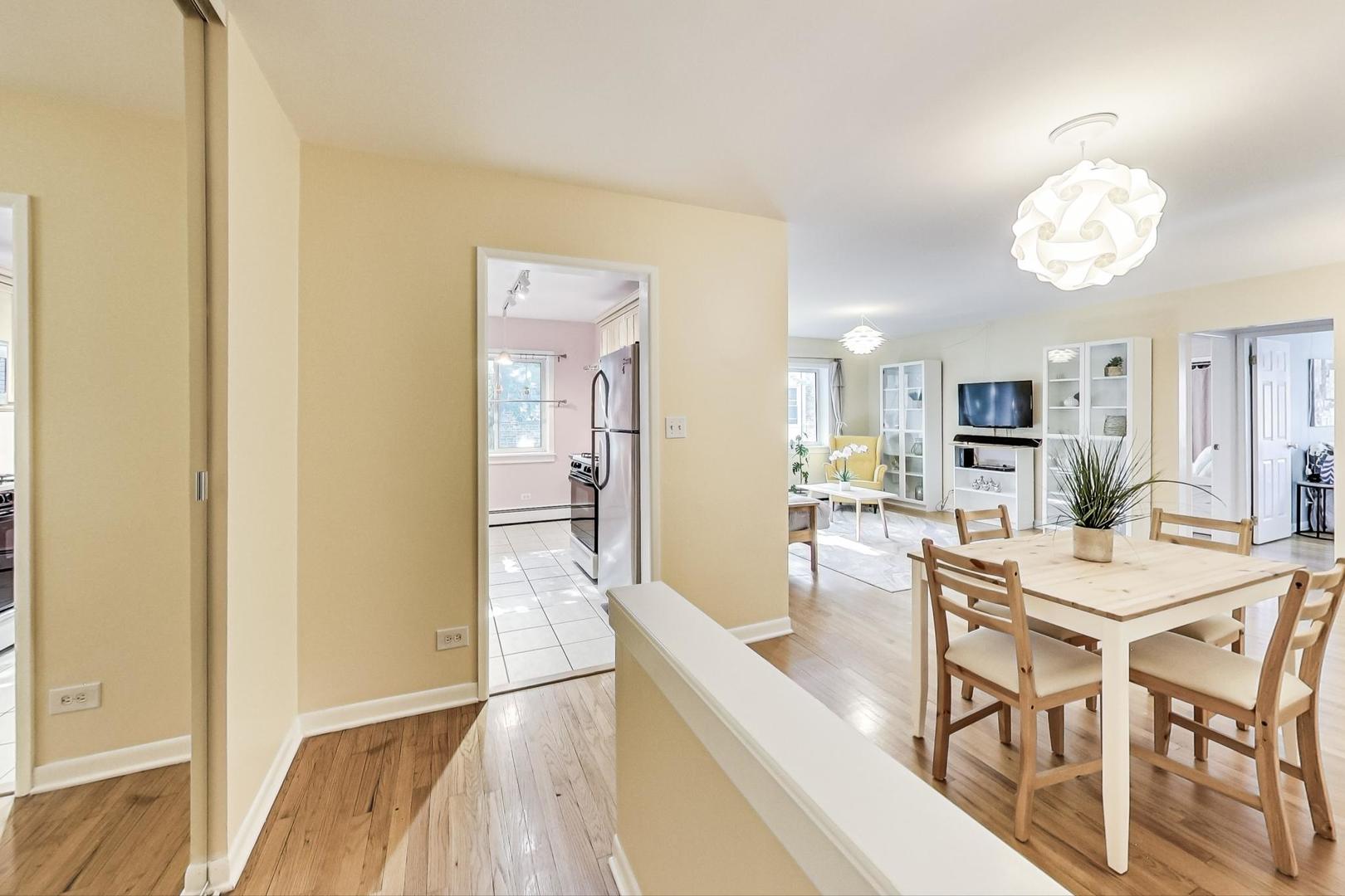 1441 W FARWELL Avenue Unit: 3F