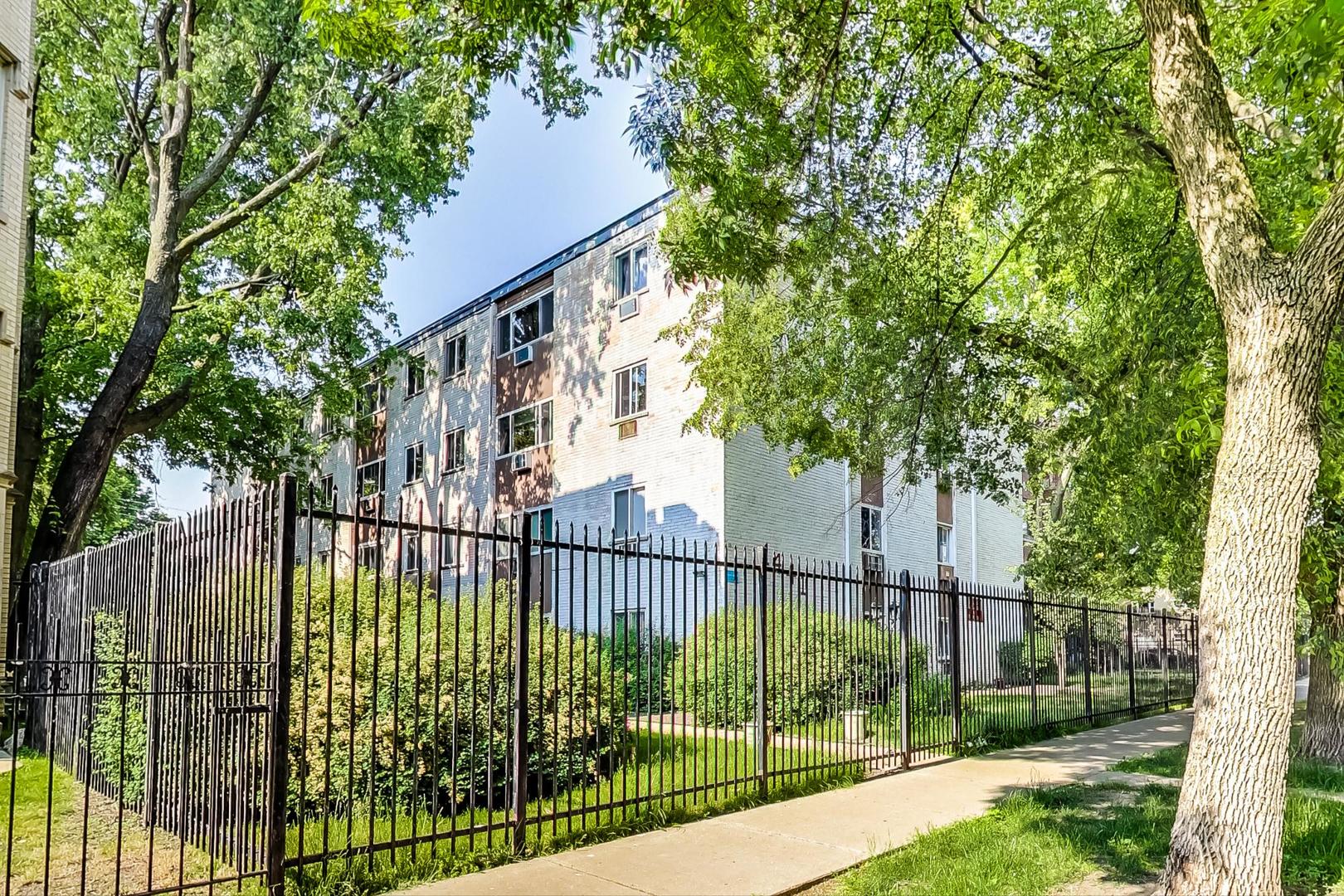 1441 W FARWELL Avenue Unit: 3F