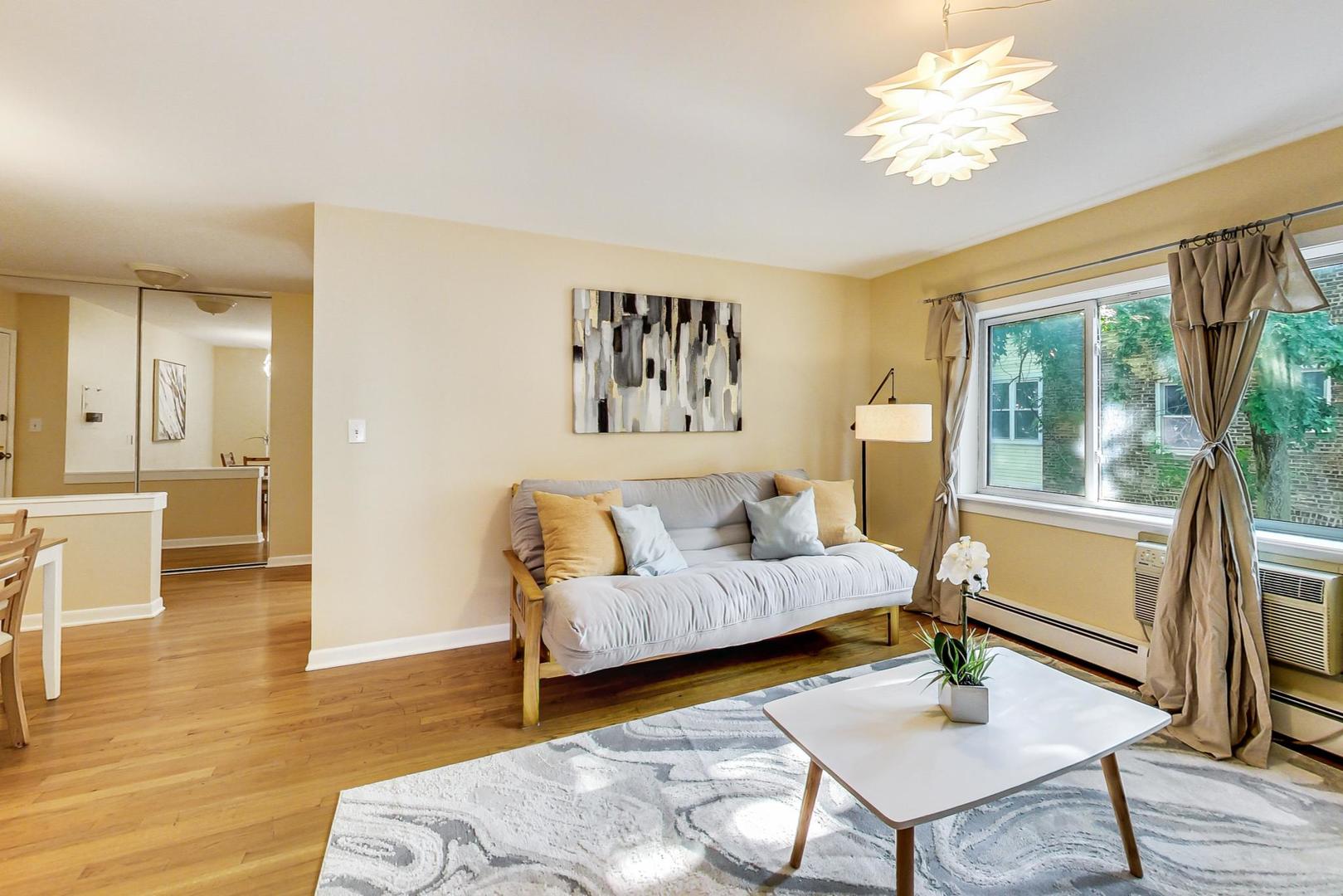 1441 W FARWELL Avenue Unit: 3F