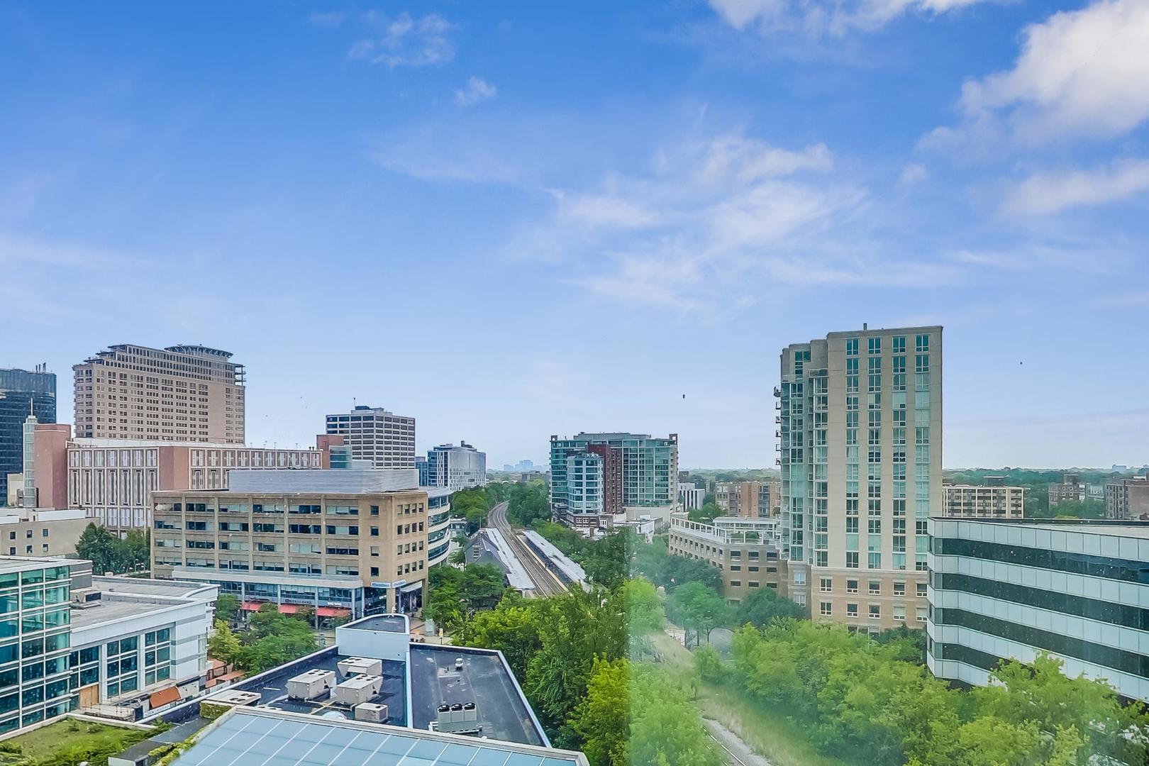1720 Maple Avenue Unit: 1170