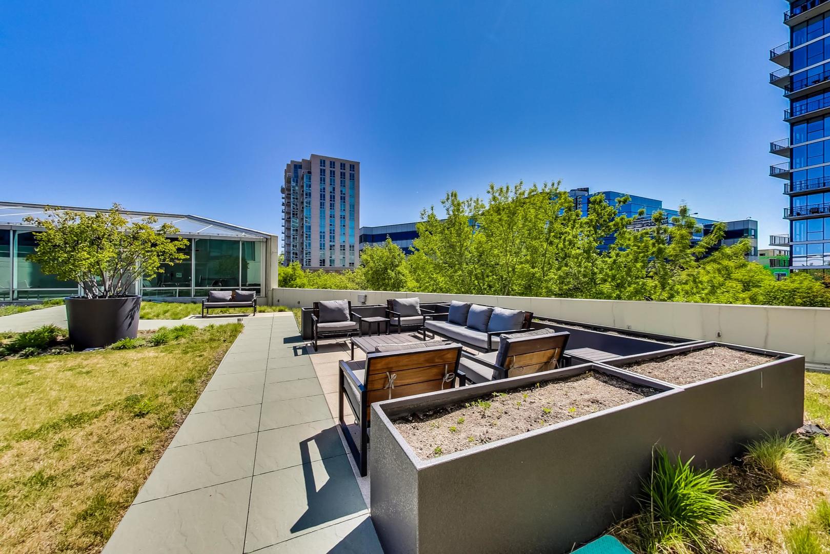 1720 Maple Avenue Unit: 1170