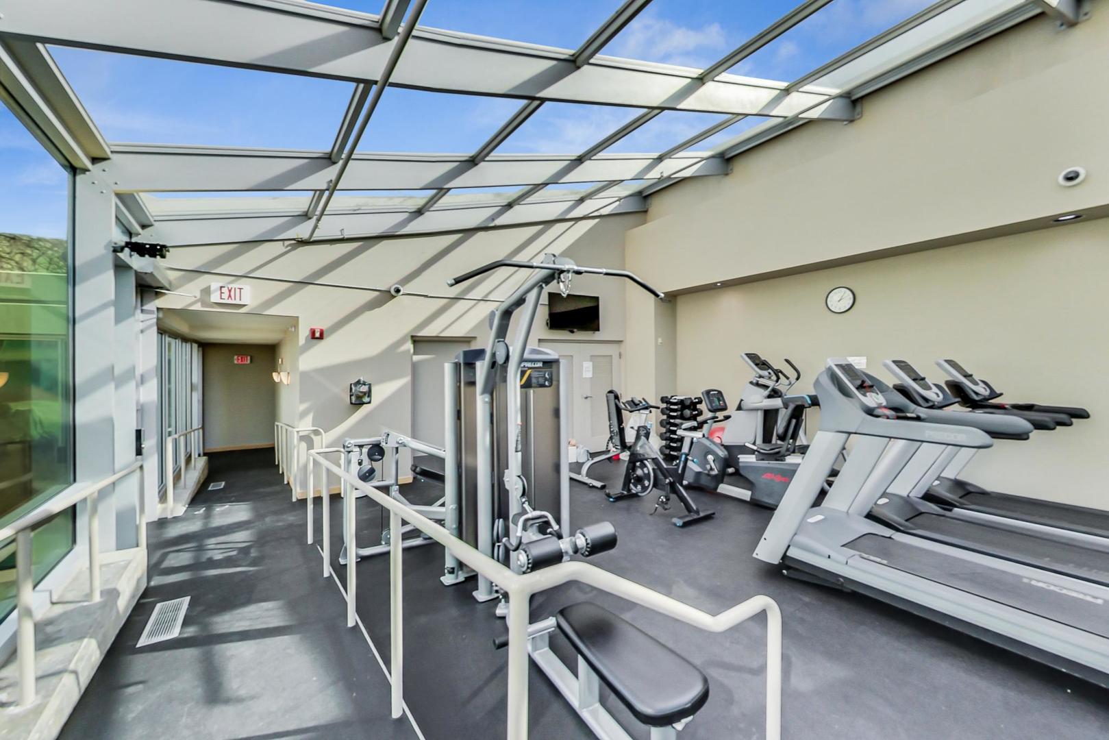 1720 Maple Avenue Unit: 1170