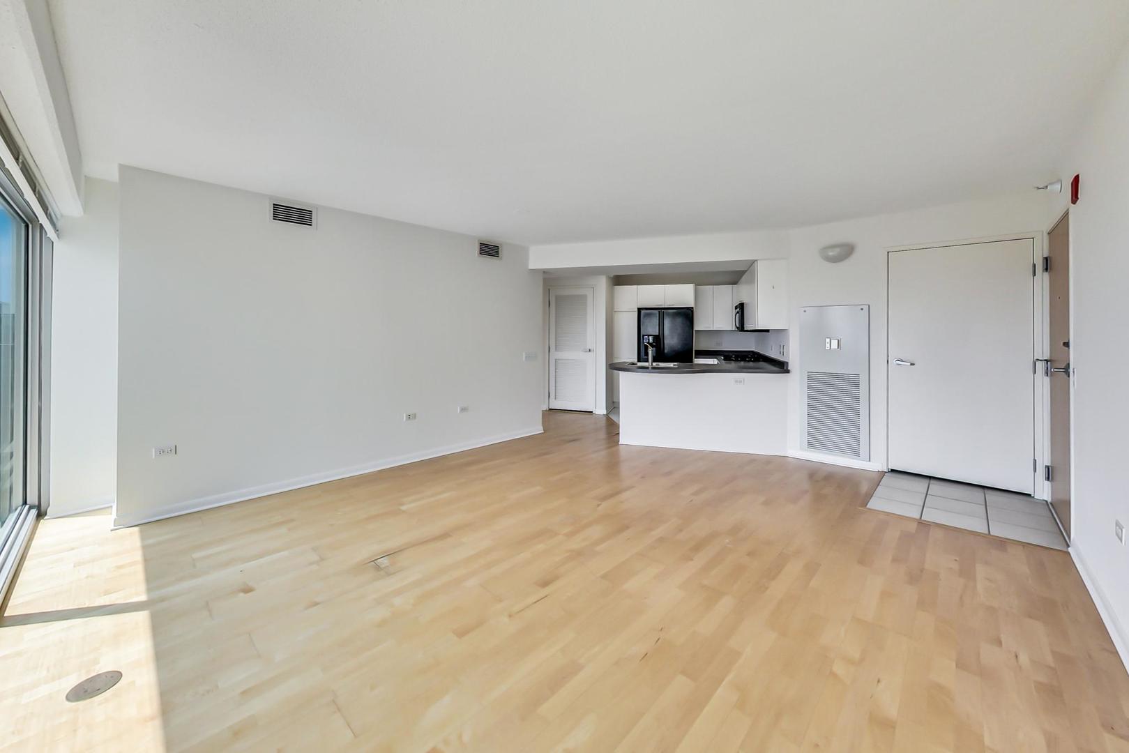 1720 Maple Avenue Unit: 1170