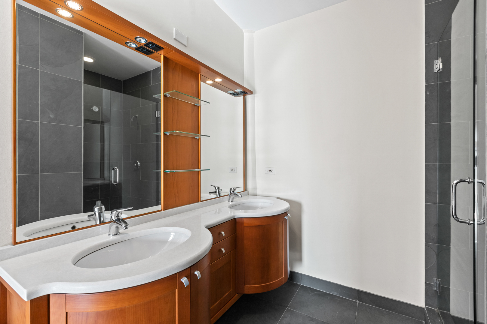 1152 W Fulton Market Street Unit: 3B