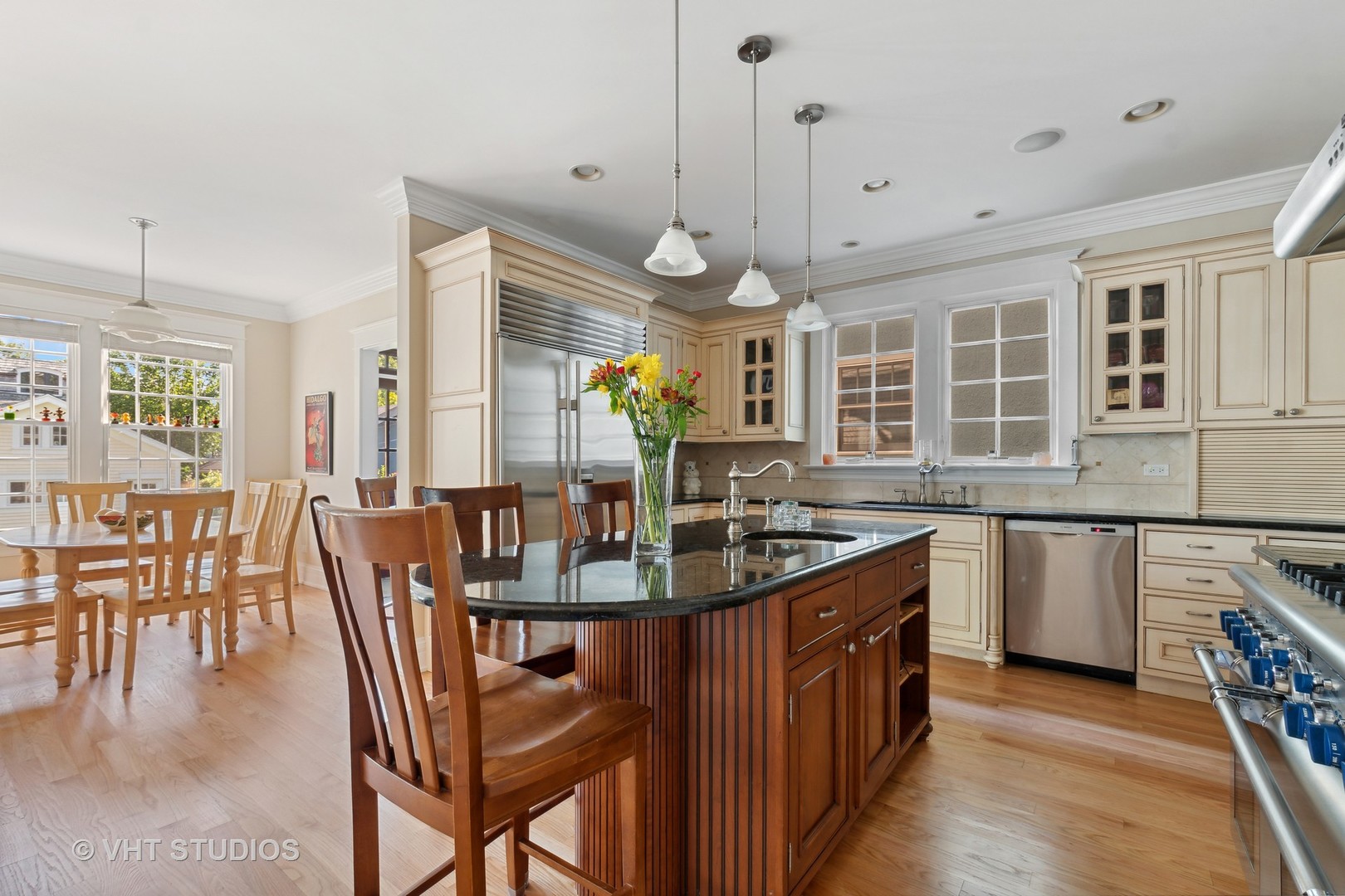 1235 Ashland Avenue