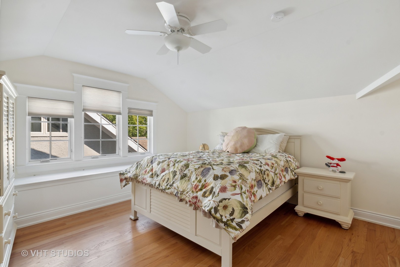 1235 Ashland Avenue