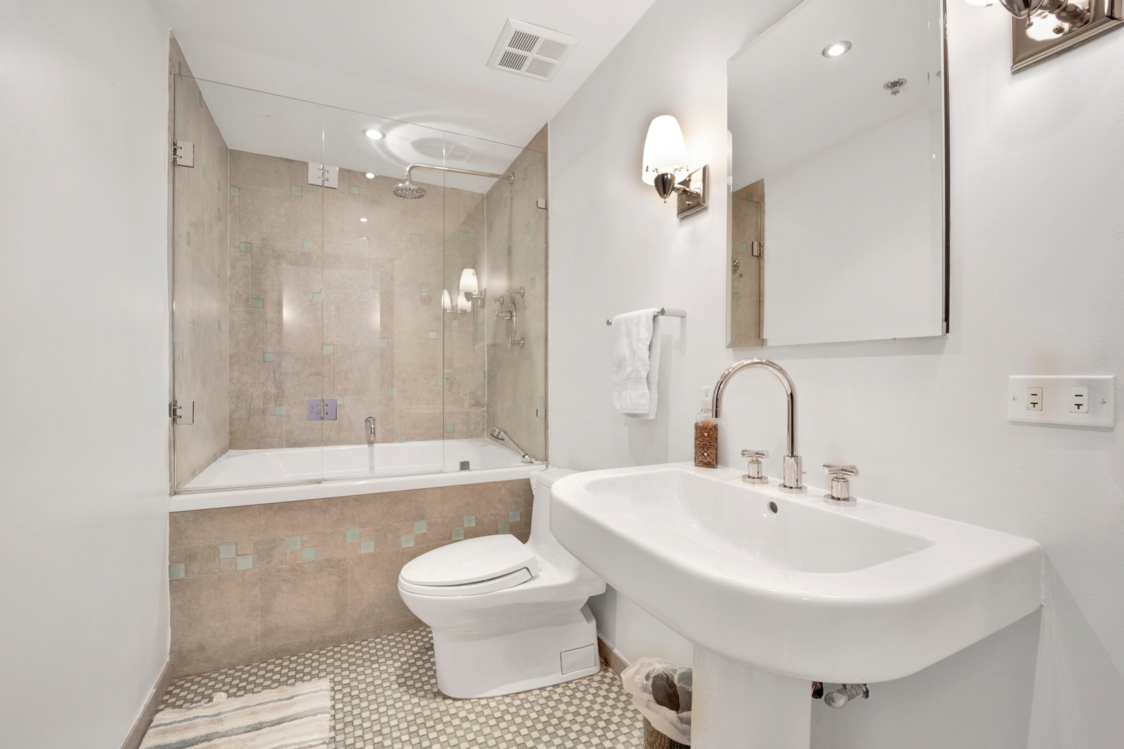 400 W Ontario Street Unit: 803
