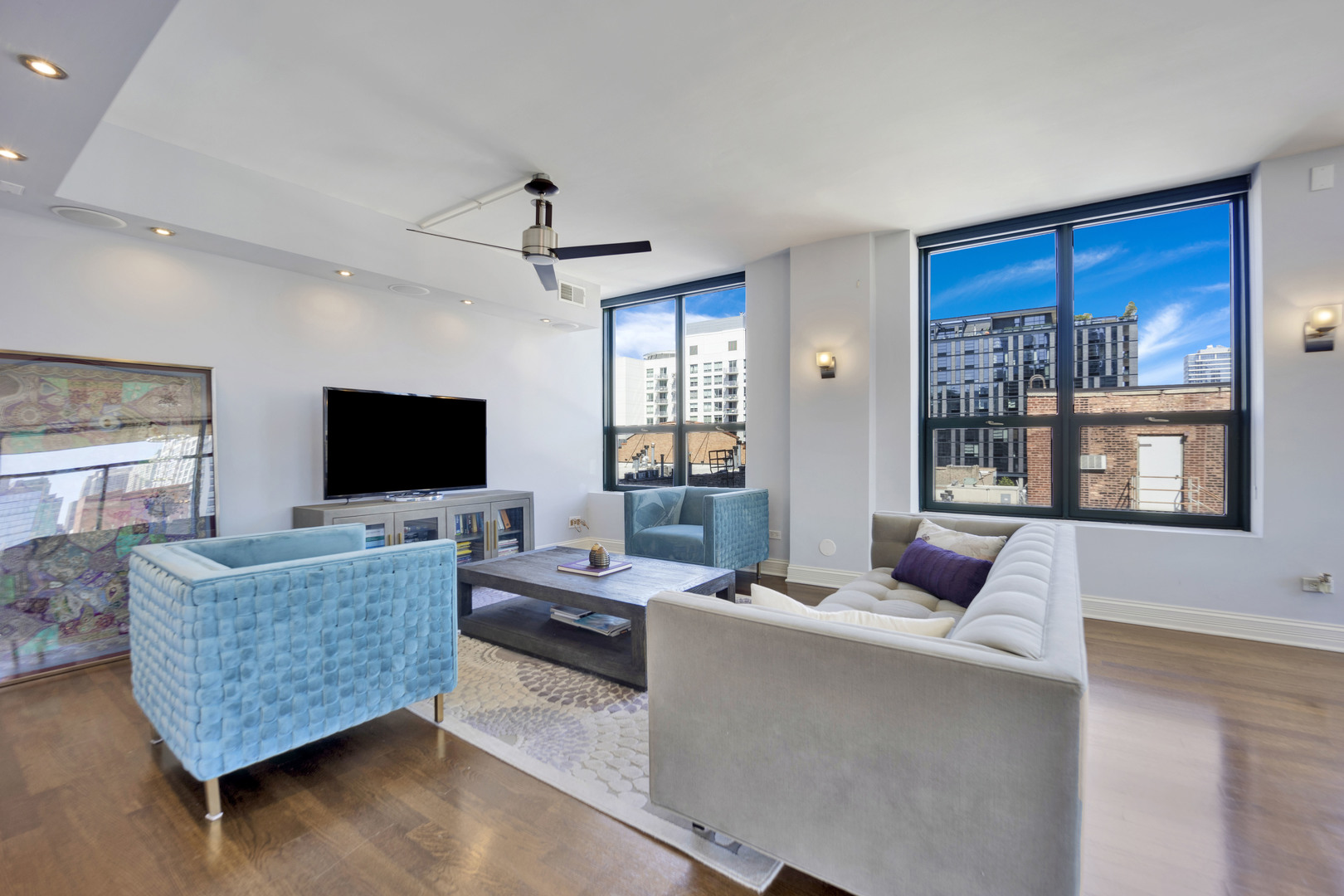 400 W Ontario Street Unit: 803