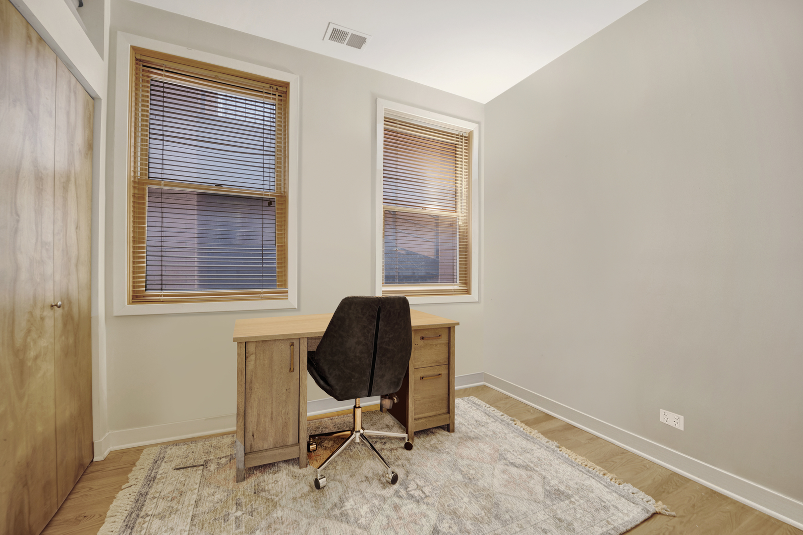2202 W Huron Street Unit: 2