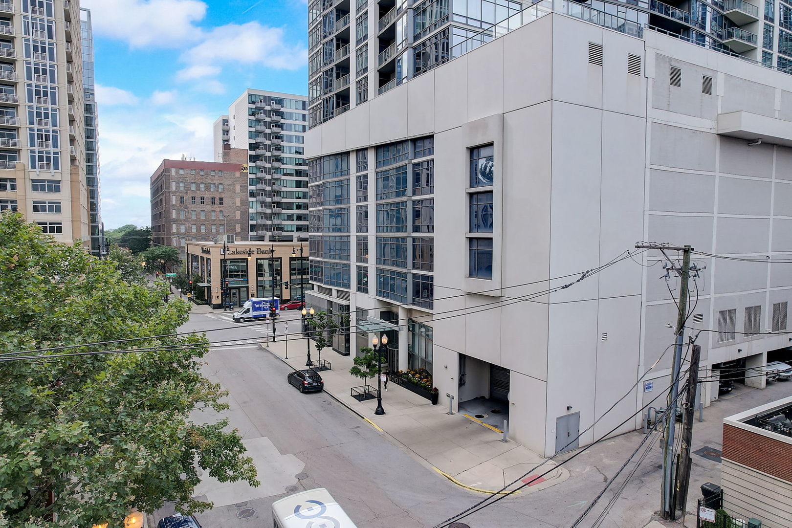 100 E 14th Street Unit: 1105