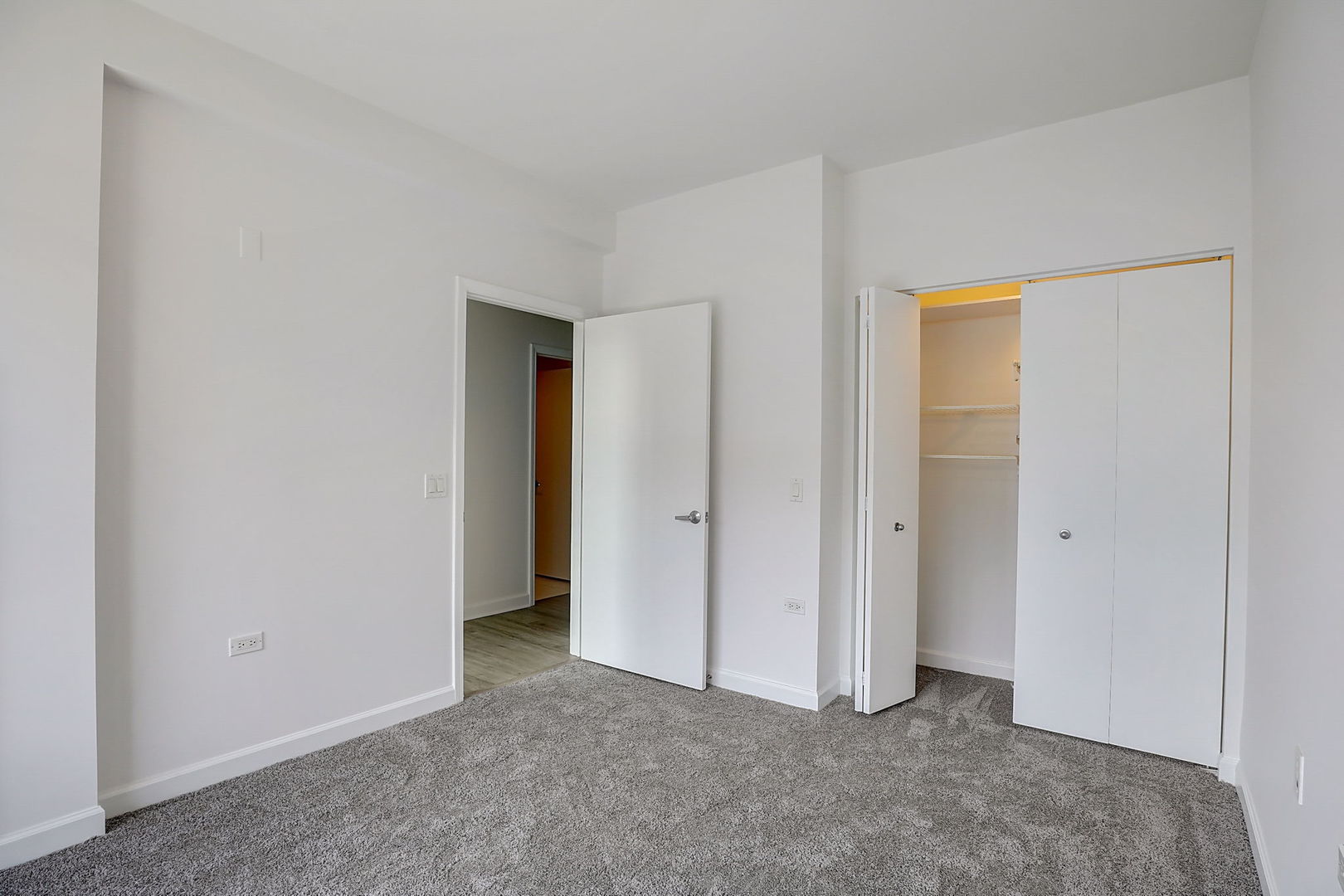 100 E 14th Street Unit: 1105