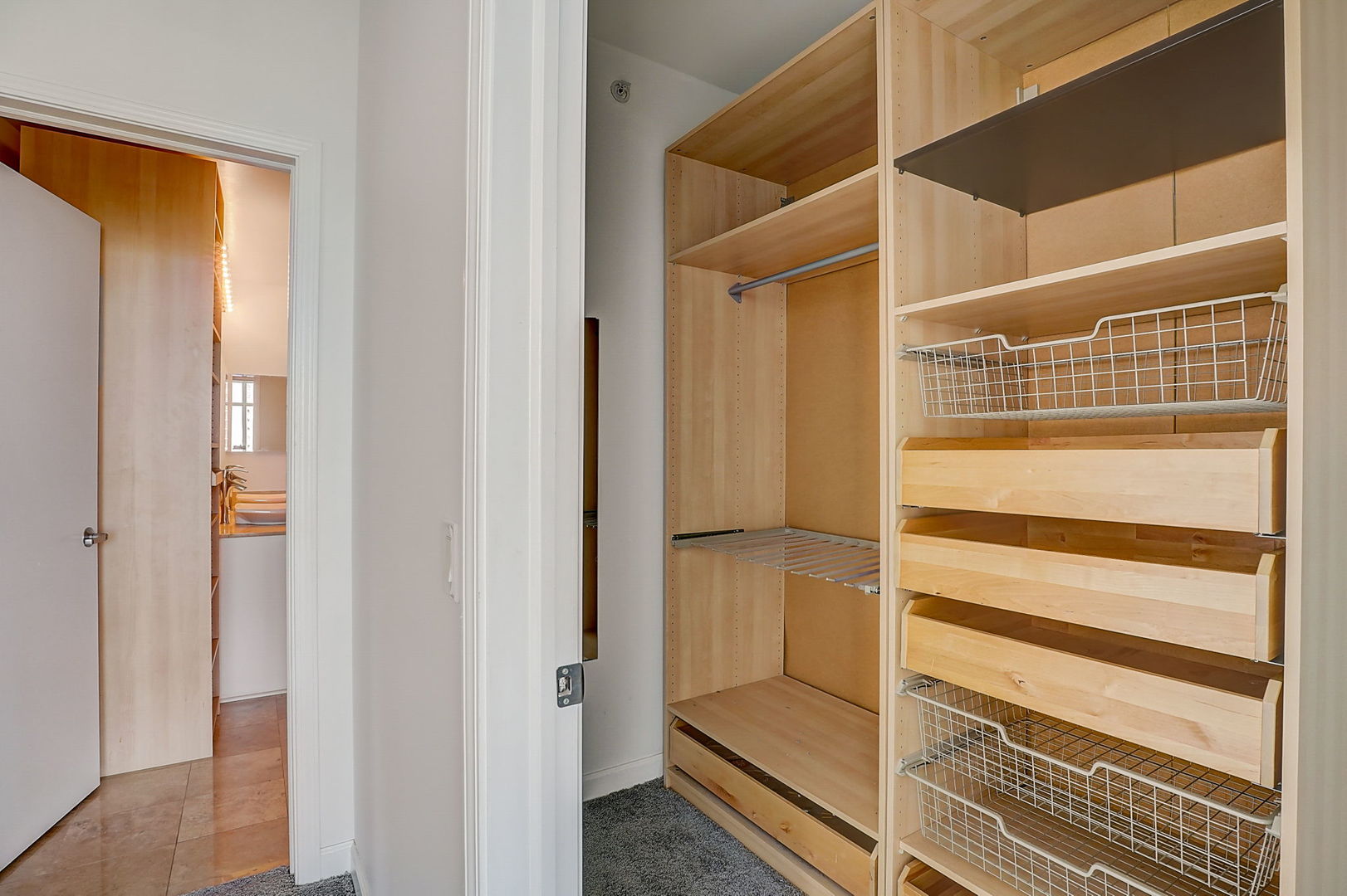 100 E 14th Street Unit: 1105