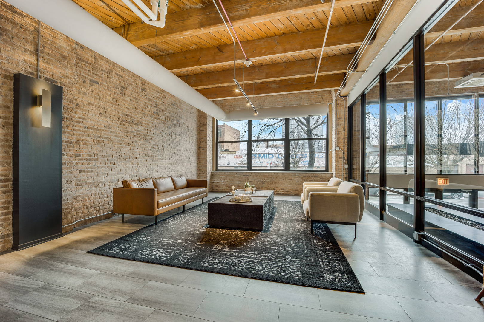 1040 W Adams Street Unit: 258