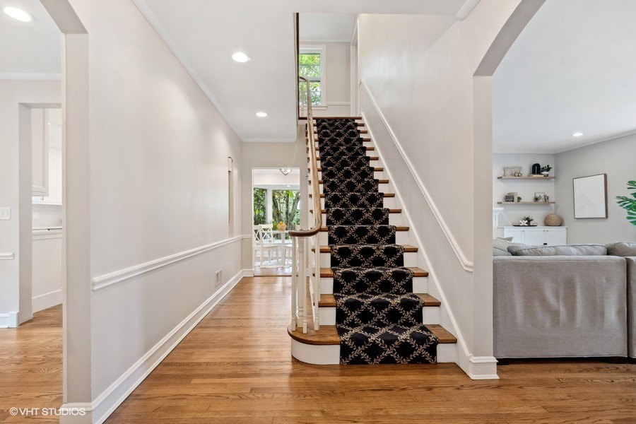 1373 Ashland Lane