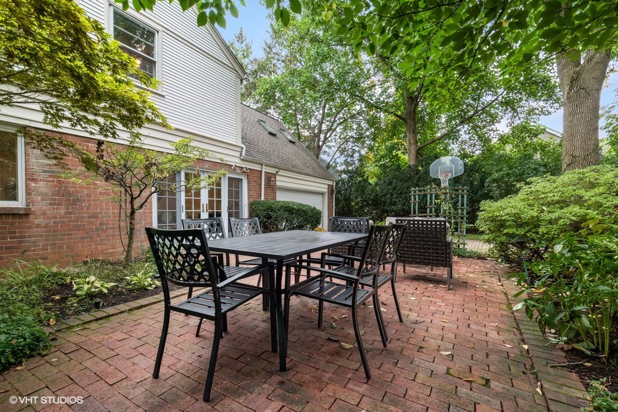 1373 Ashland Lane