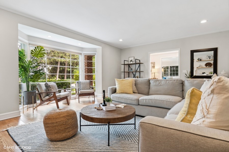 1373 Ashland Lane