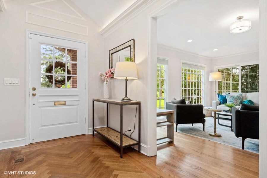1373 Ashland Lane