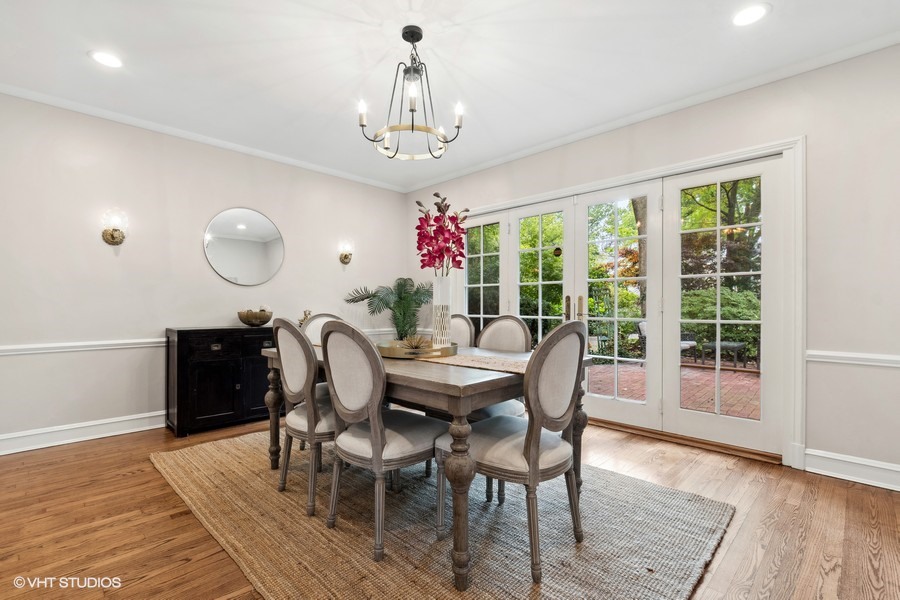 1373 Ashland Lane