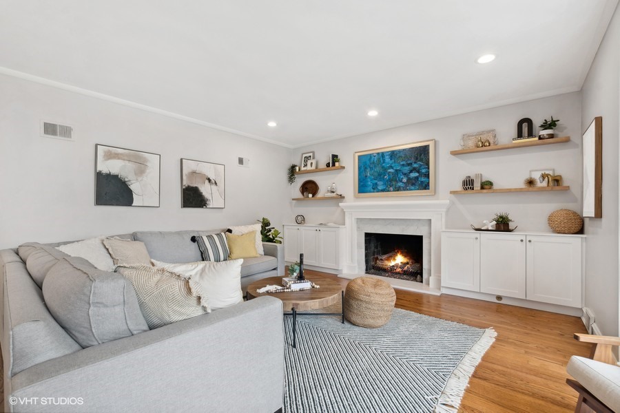 1373 Ashland Lane