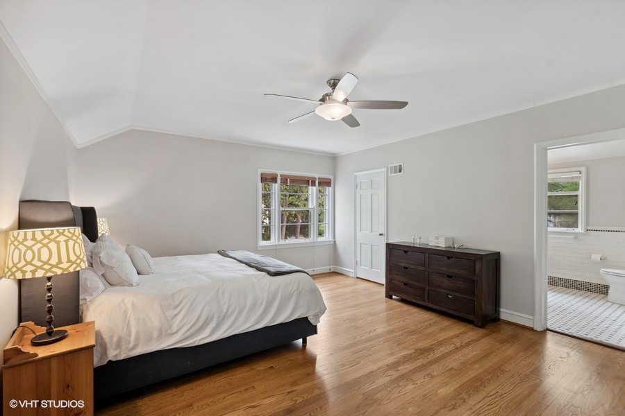 1373 Ashland Lane
