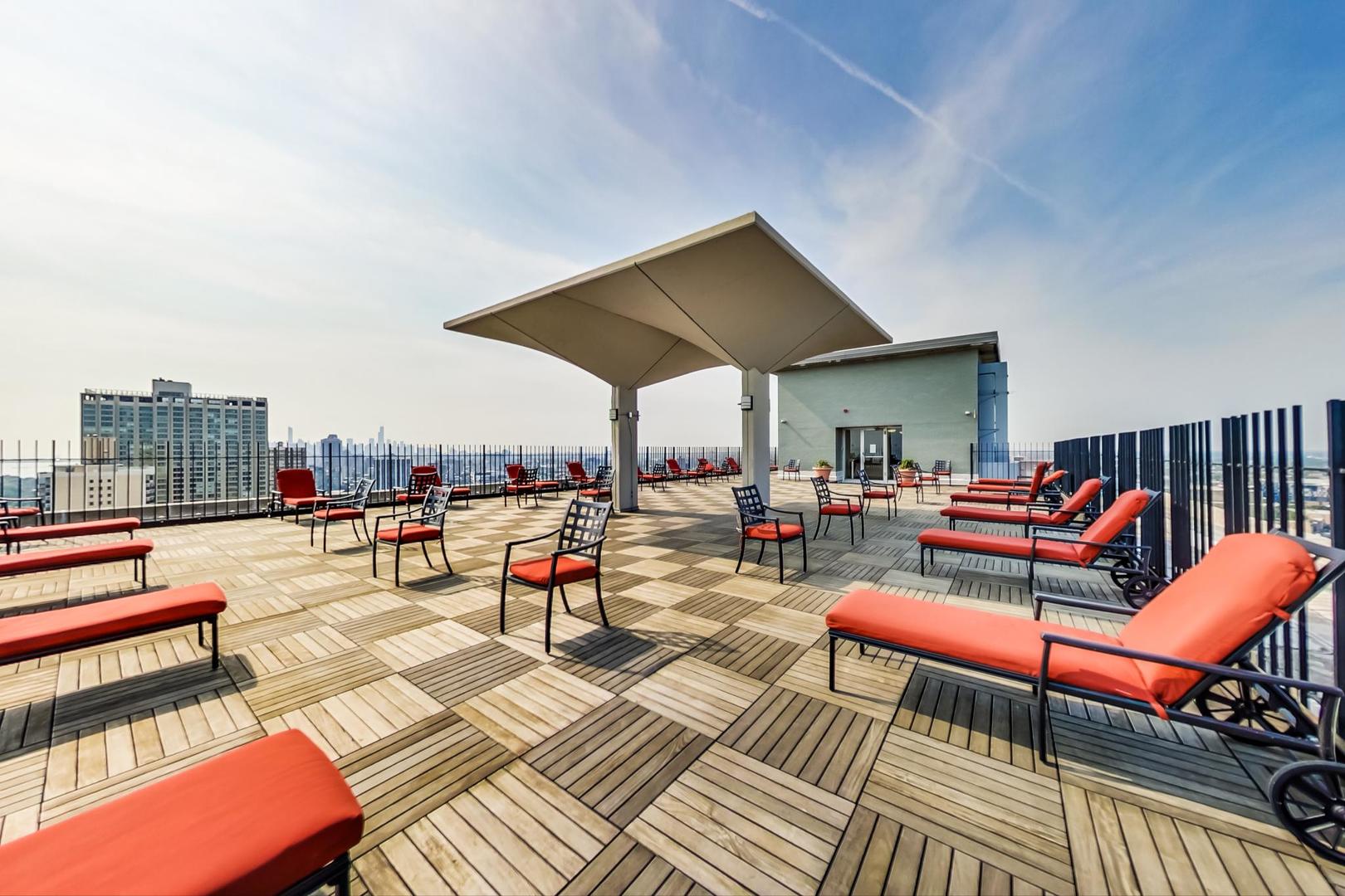3550 N Lake Shore Drive Unit: 1408