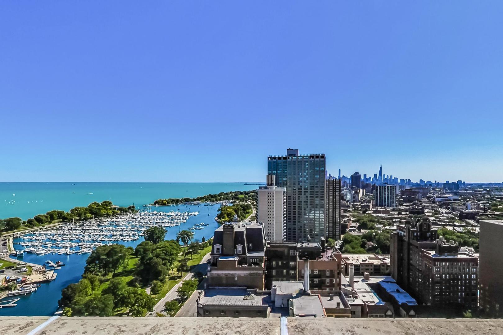 3550 N Lake Shore Drive Unit: 1408