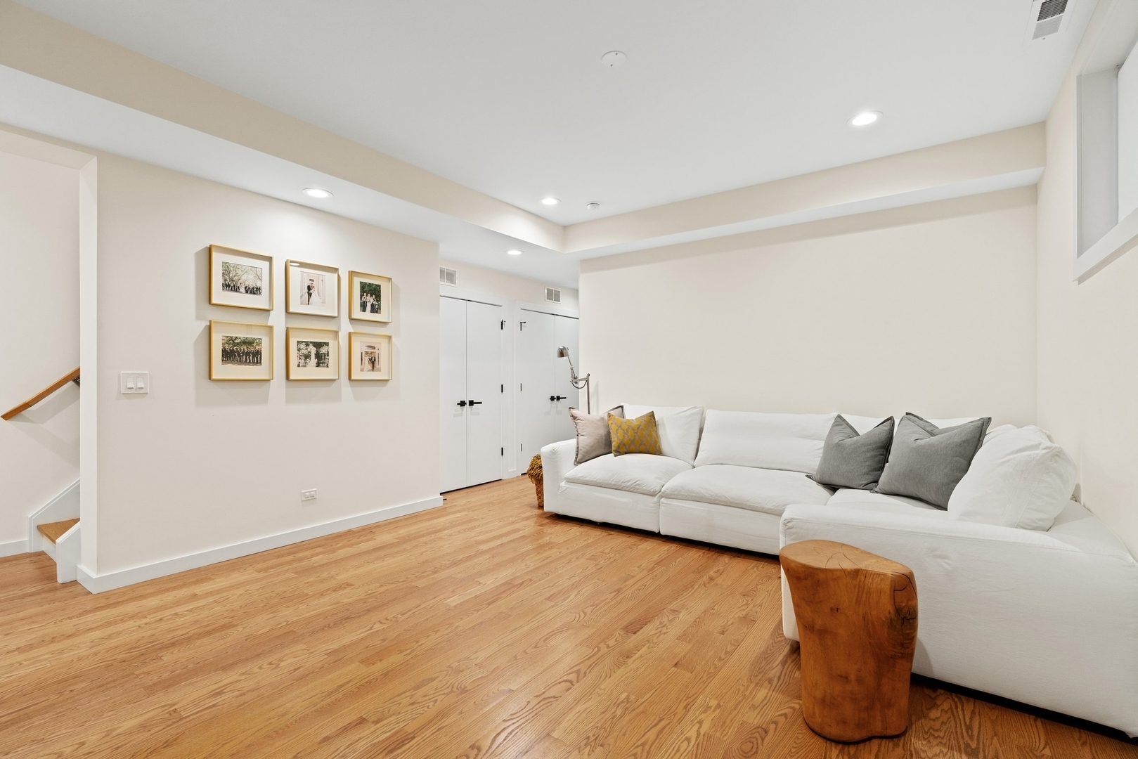 2237 N Hoyne Avenue Unit: 1S