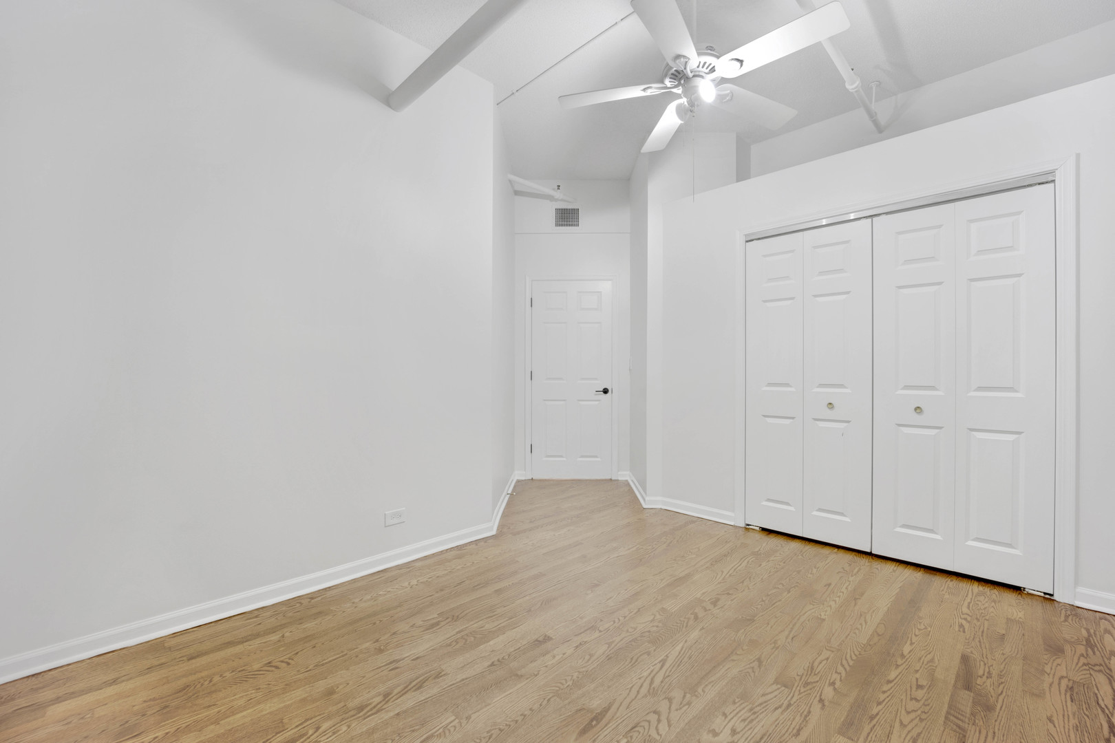161 W HARRISON Street Unit: 1006