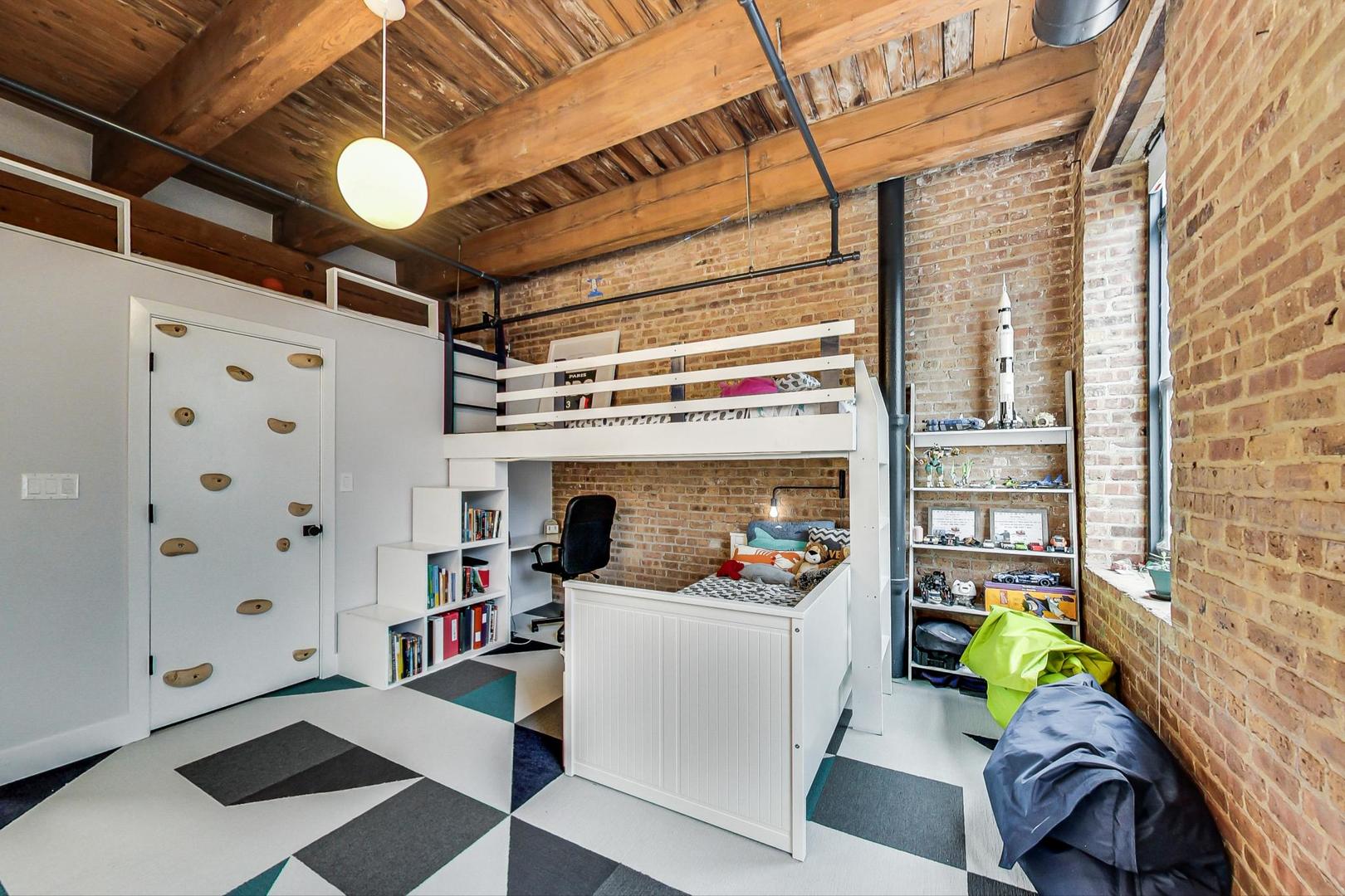 14 N PEORIA Street Unit: 5F-G