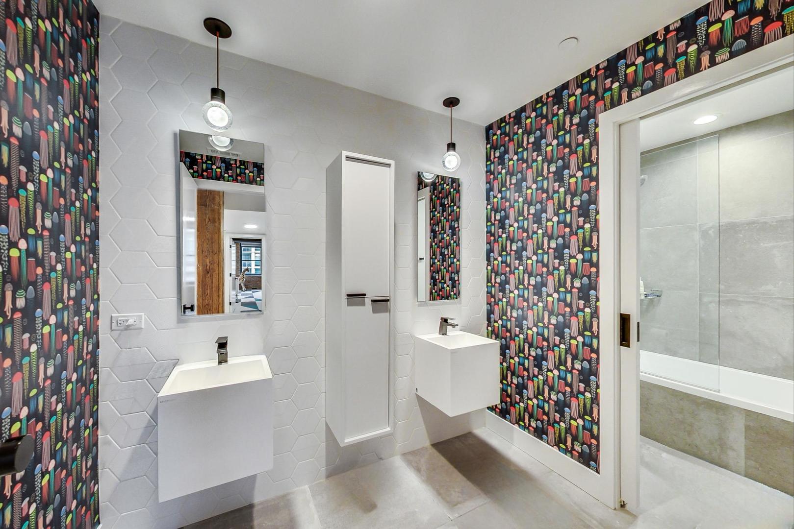 14 N PEORIA Street Unit: 5F-G