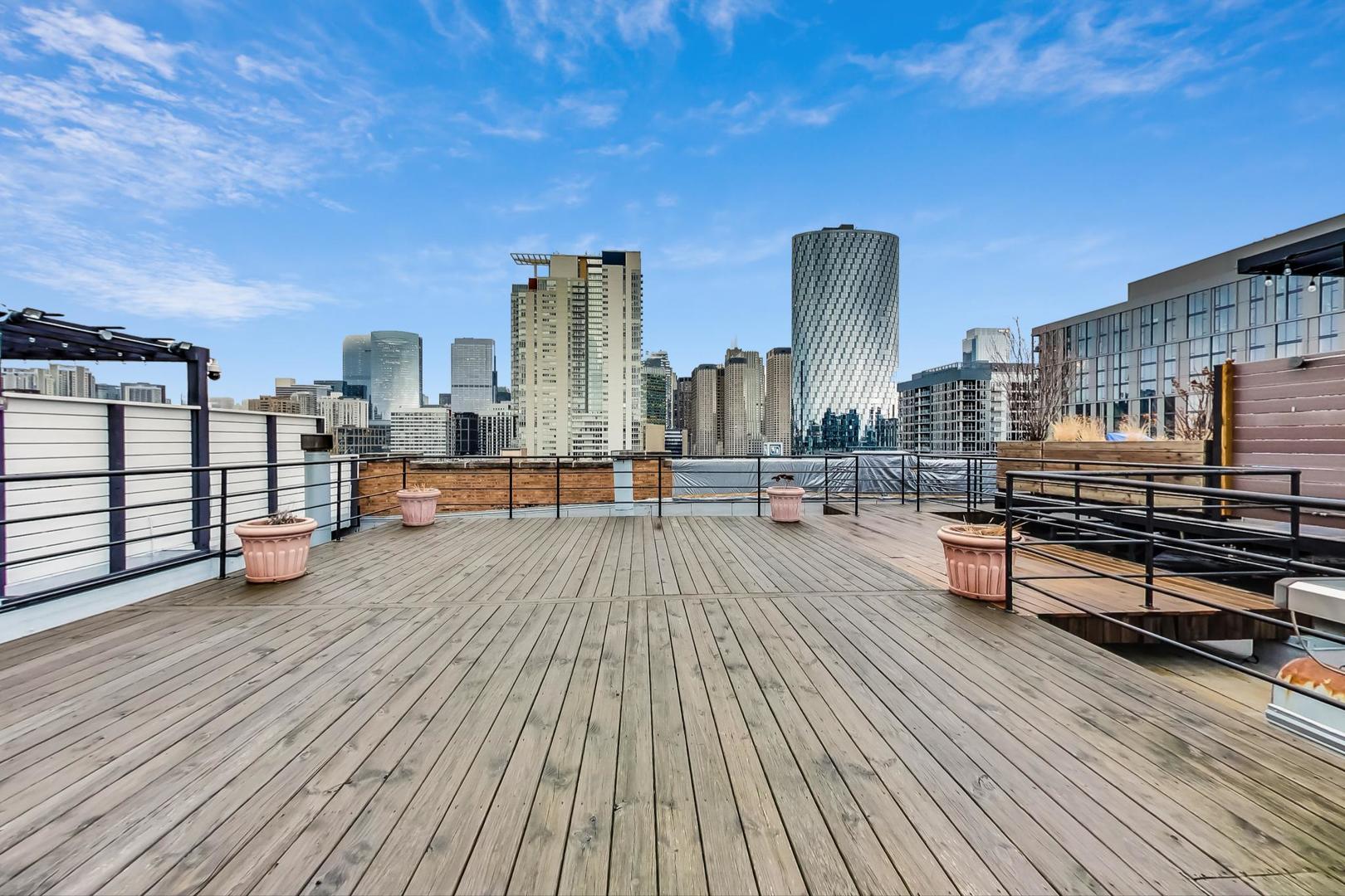 14 N PEORIA Street Unit: 5F-G
