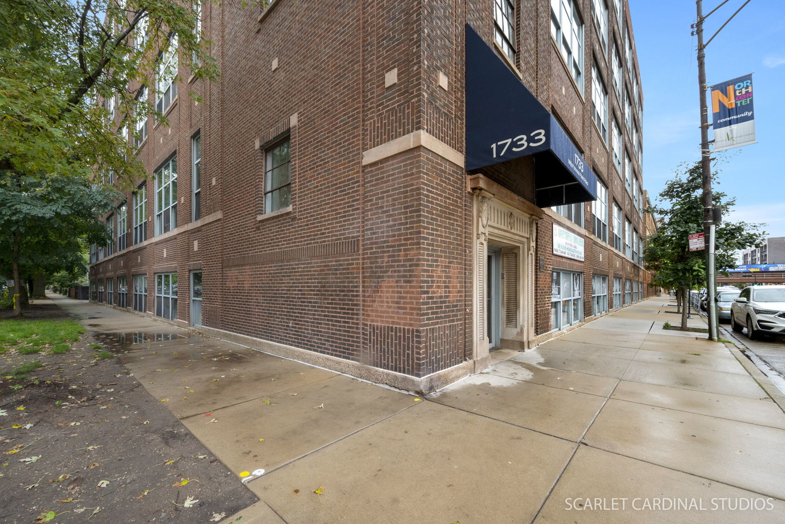 1733 W Irving Park Road Unit: 215
