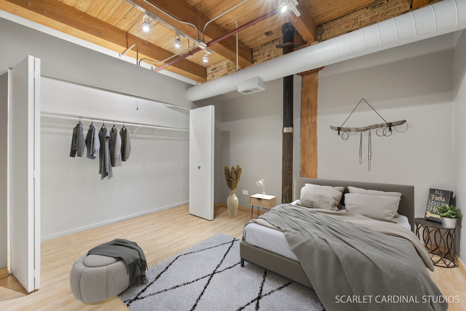 1733 W Irving Park Road Unit: 215