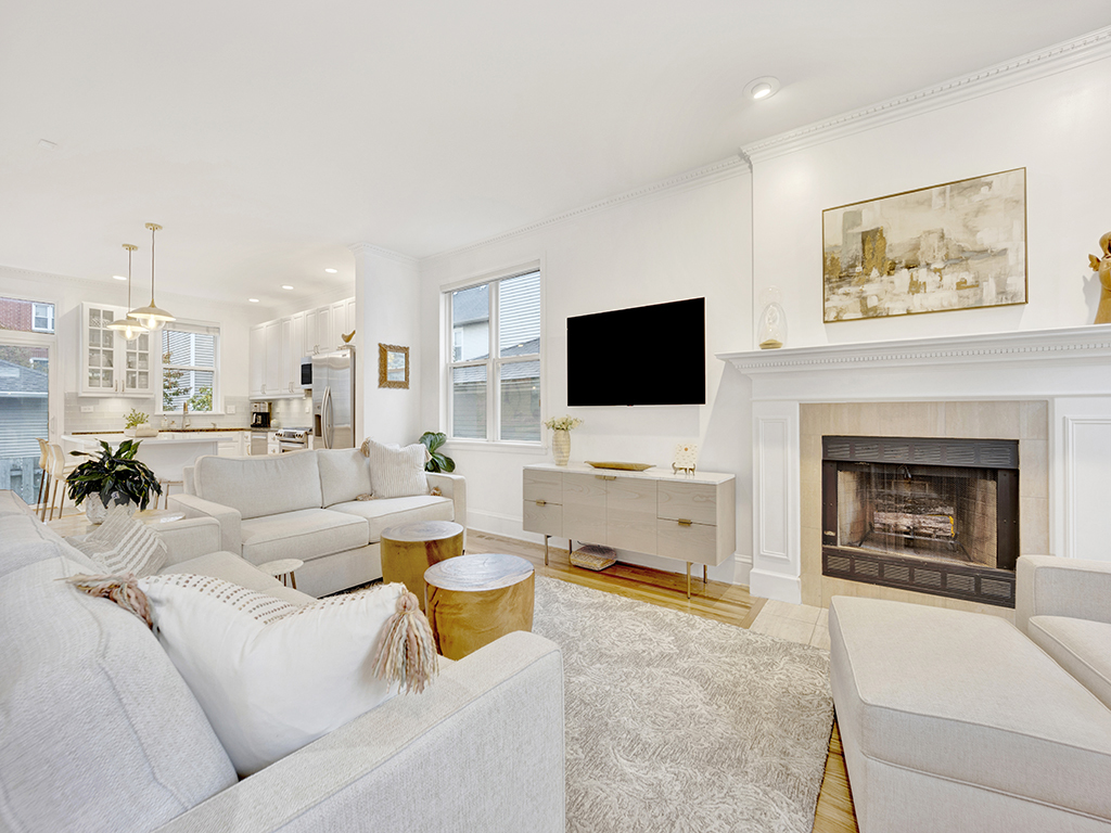 2841 N Wolcott Avenue Unit: C
