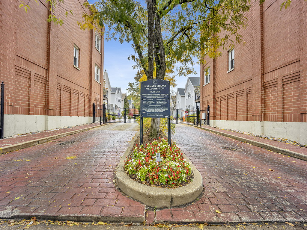 2841 N Wolcott Avenue Unit: C
