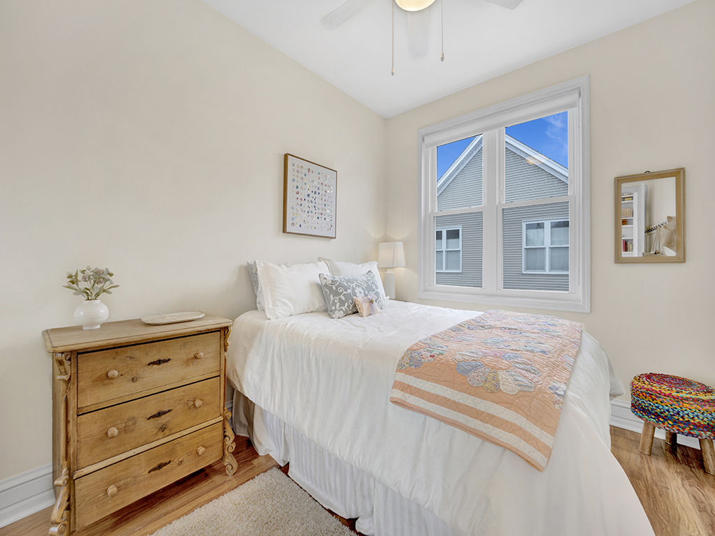 2841 N Wolcott Avenue Unit: C