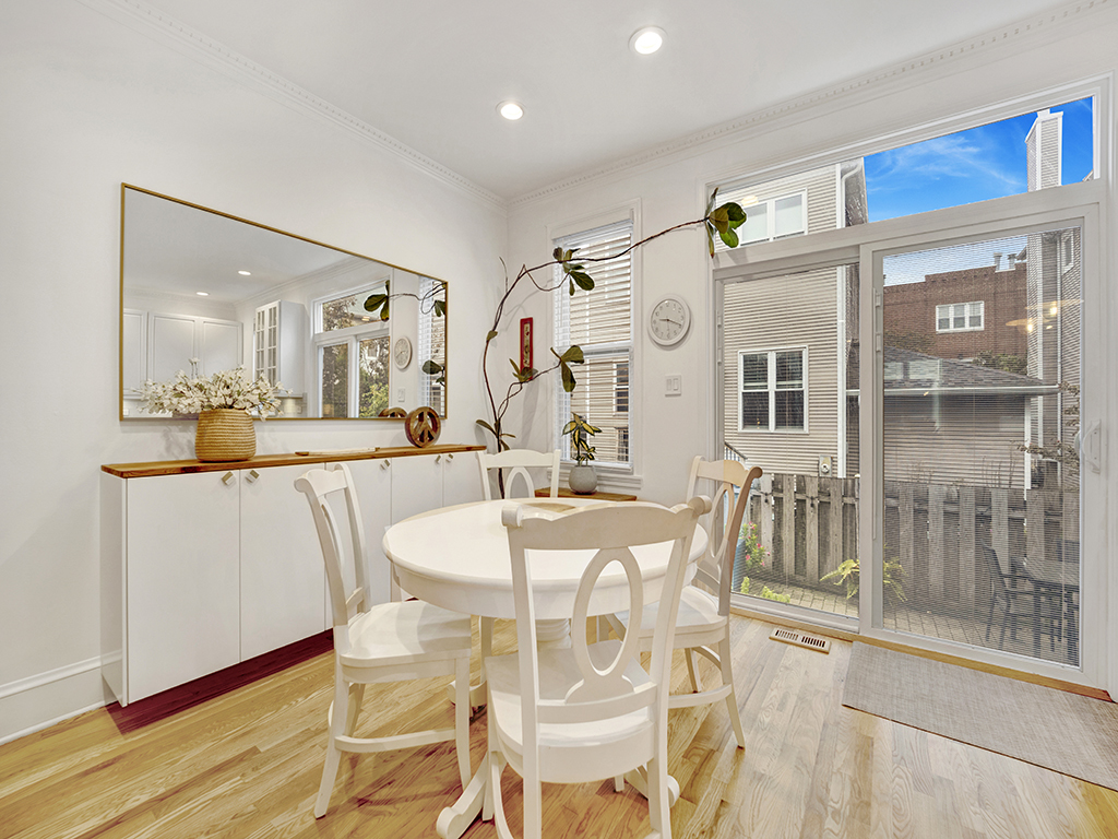 2841 N Wolcott Avenue Unit: C
