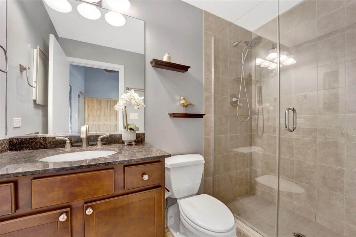 1111 W 15th Street Unit: 122