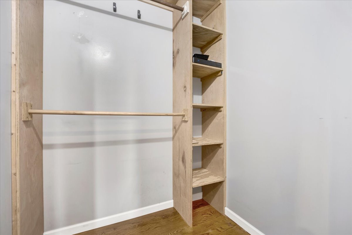 1111 W 15th Street Unit: 122