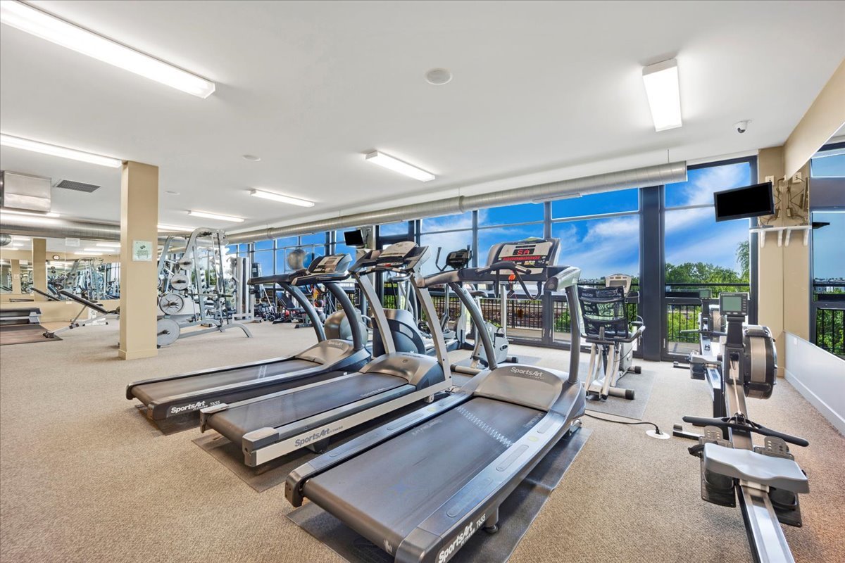 1111 W 15th Street Unit: 122