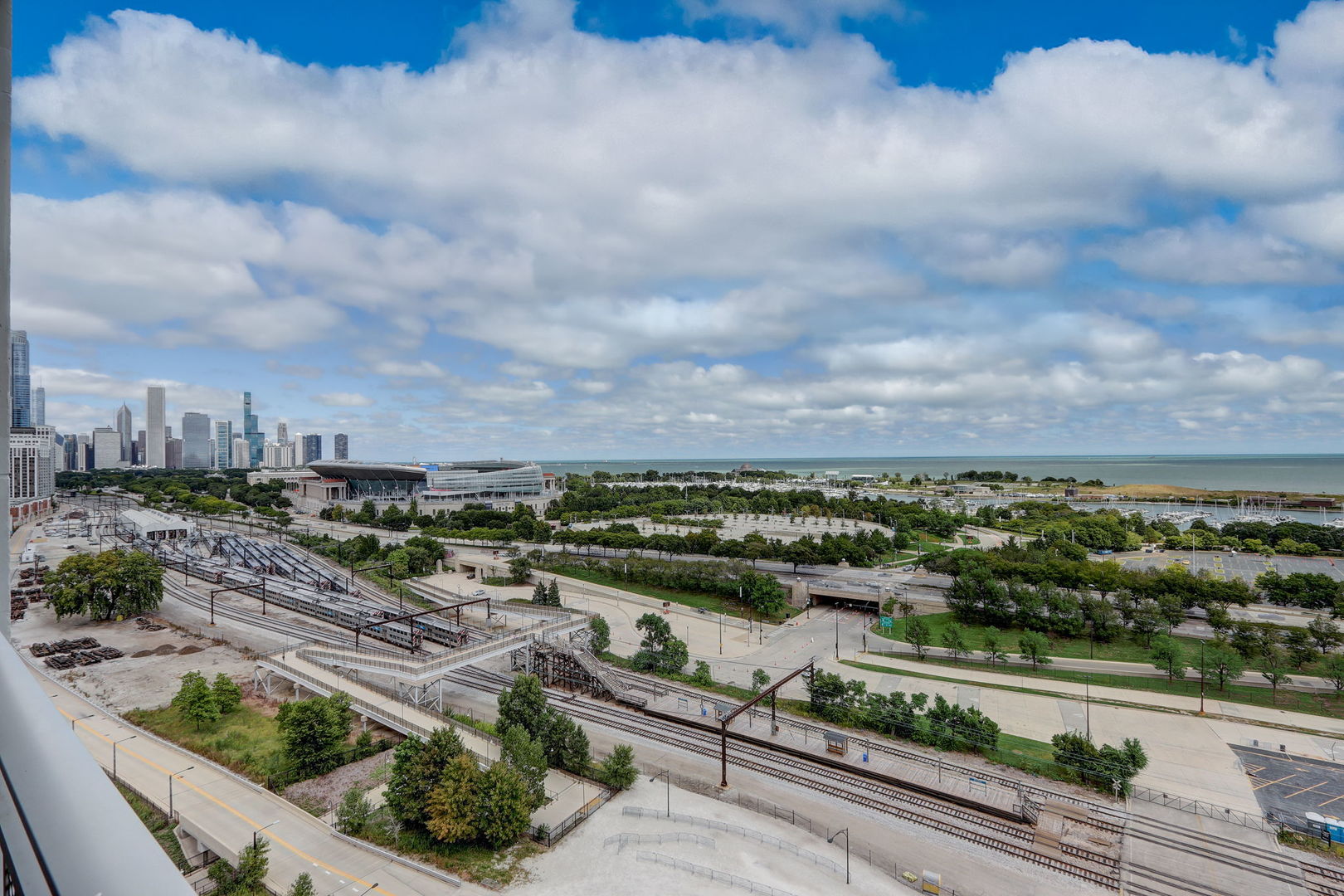 1841 S Calumet Avenue Unit: 1506