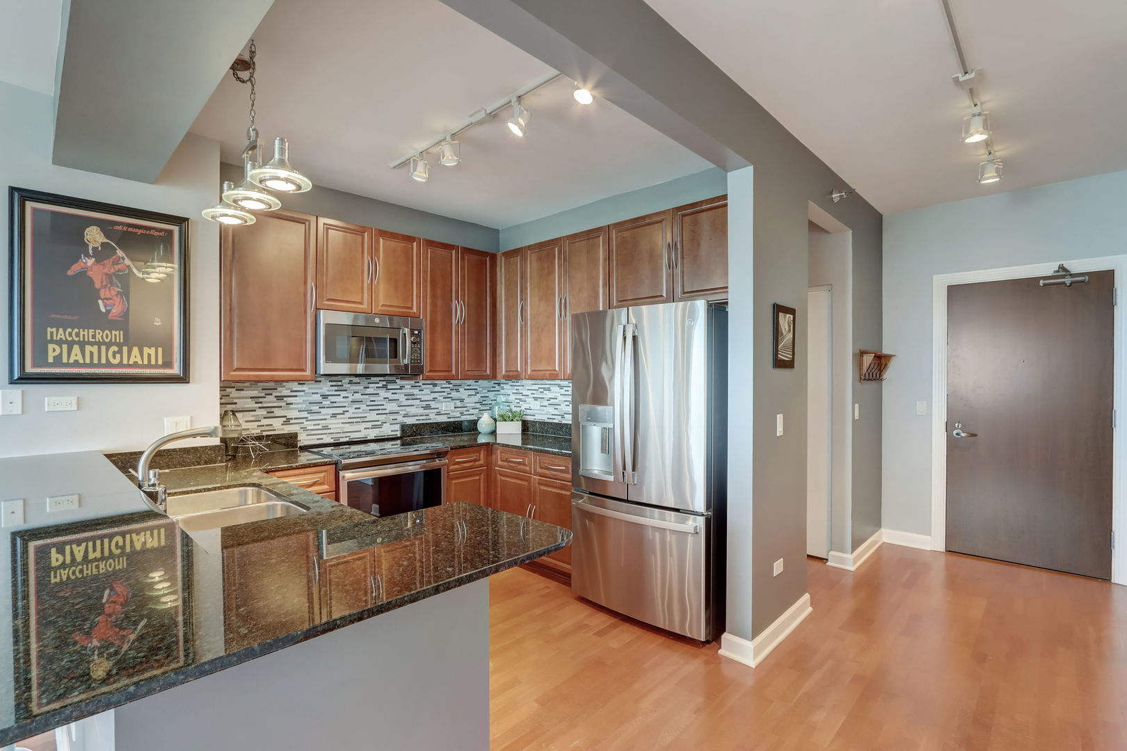 1841 S Calumet Avenue Unit: 1506