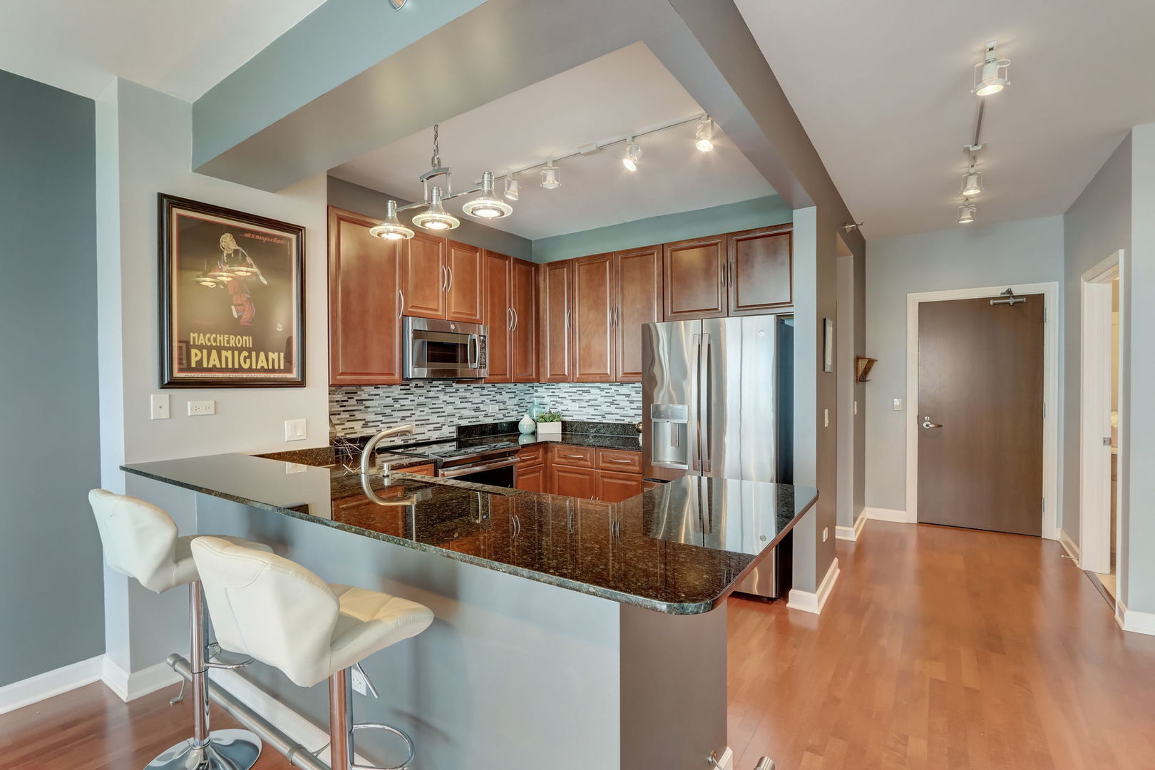 1841 S Calumet Avenue Unit: 1506