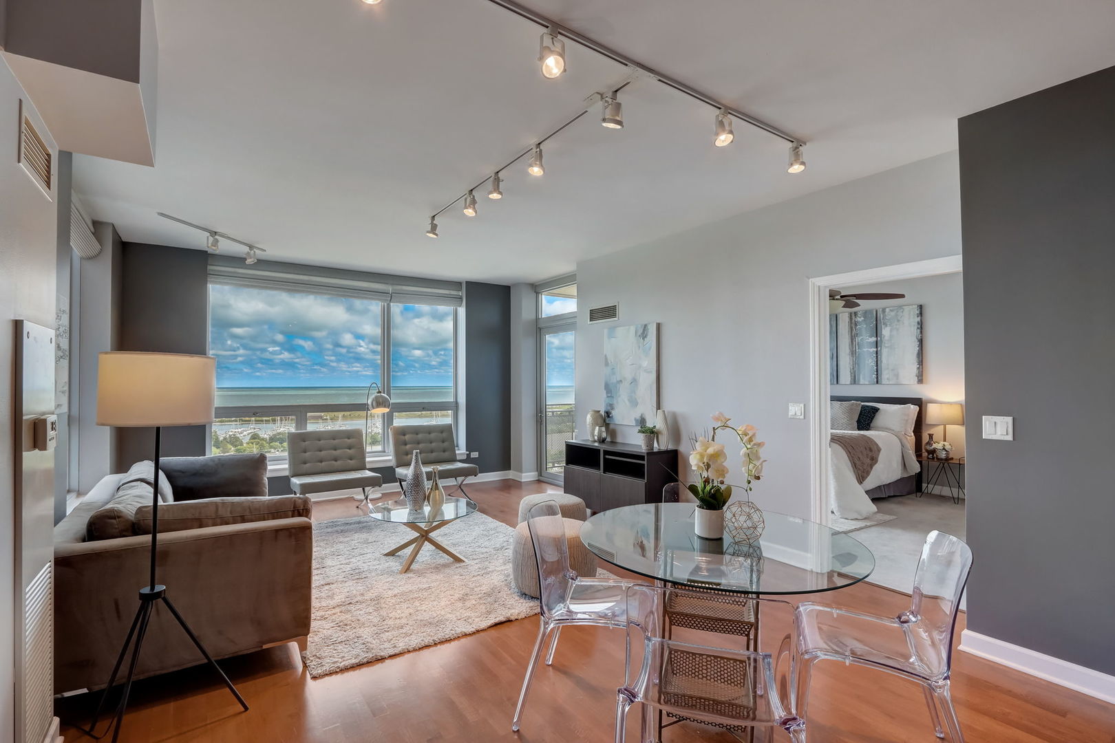 1841 S Calumet Avenue Unit: 1506