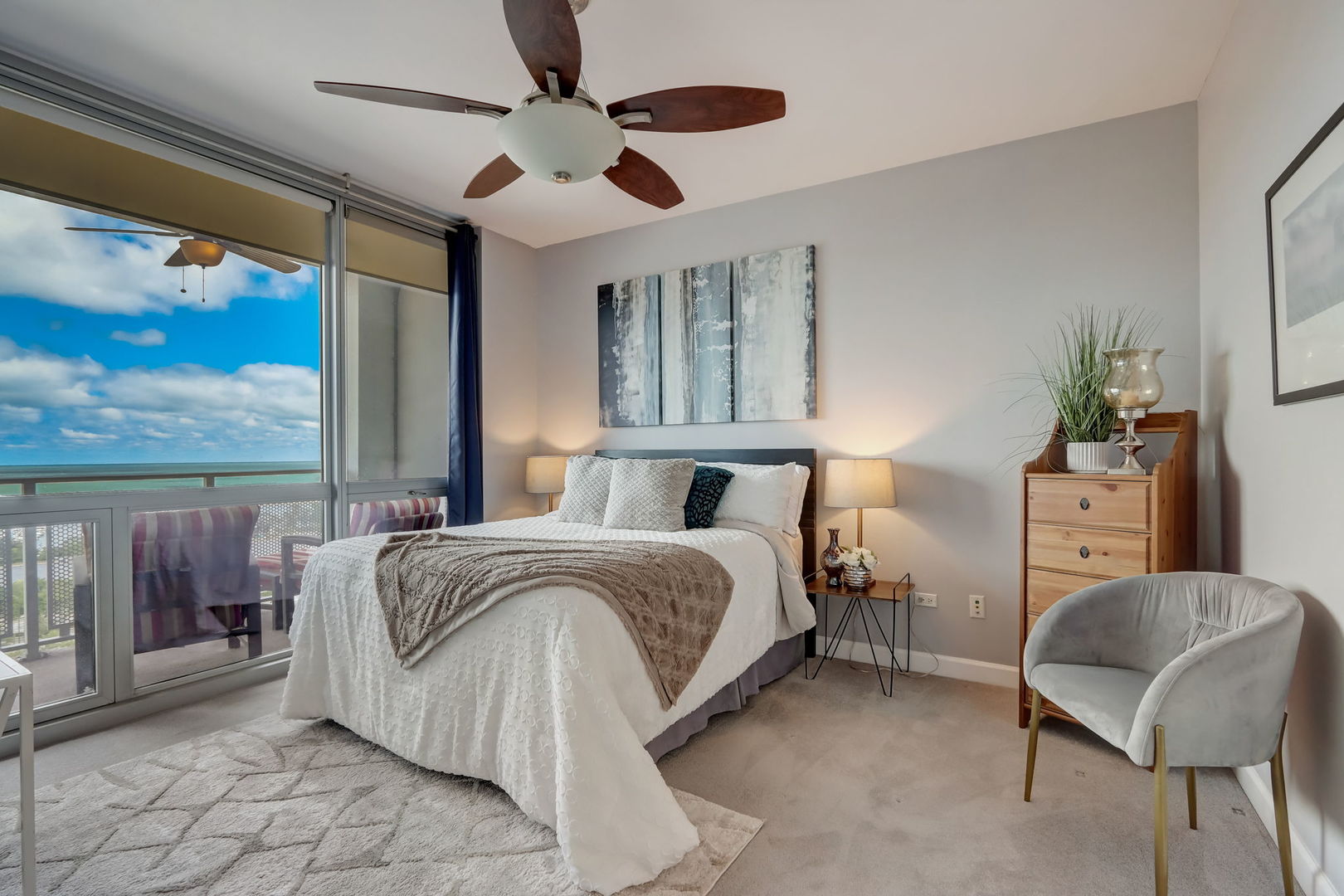 1841 S Calumet Avenue Unit: 1506