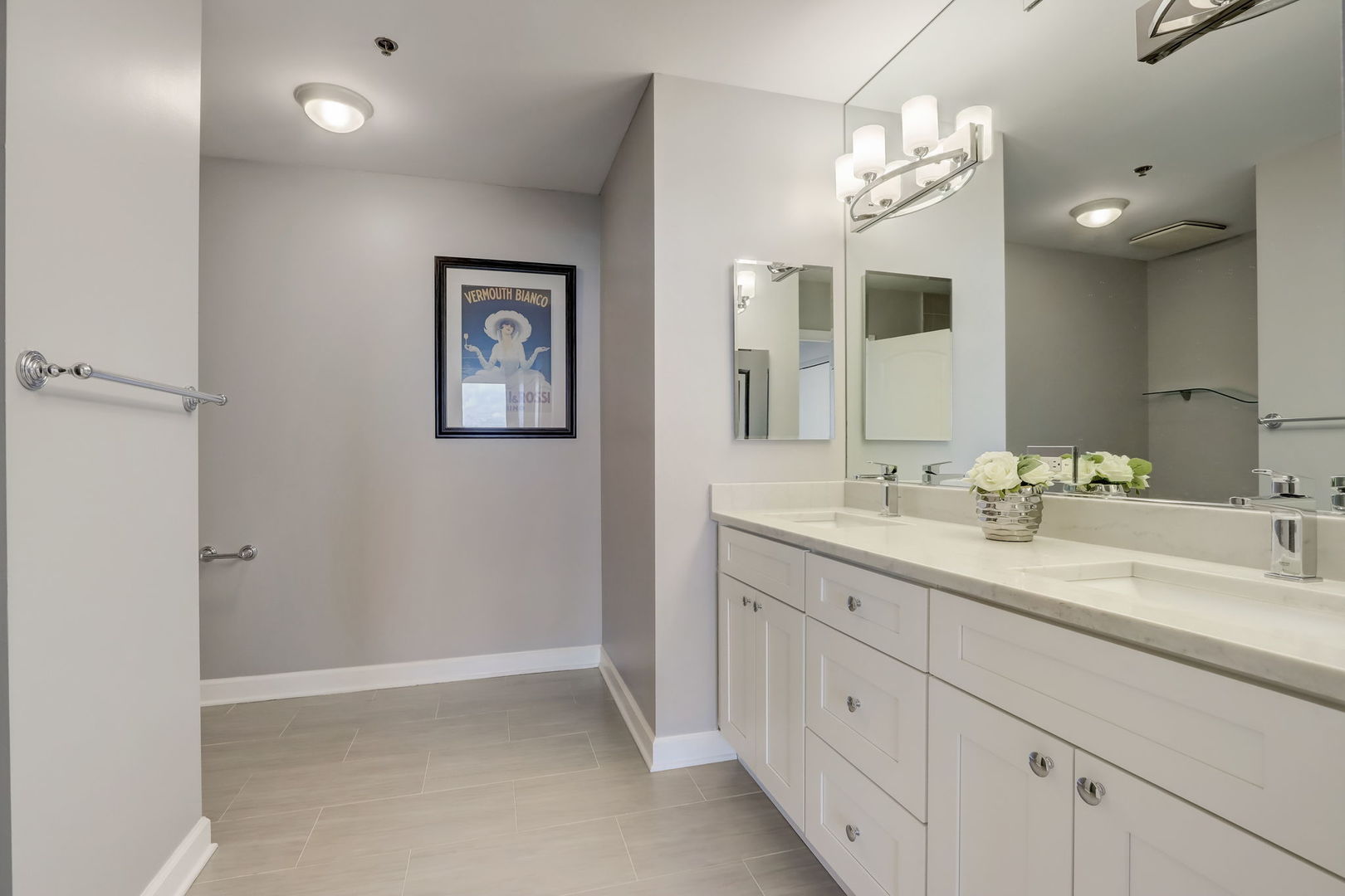 1841 S Calumet Avenue Unit: 1506